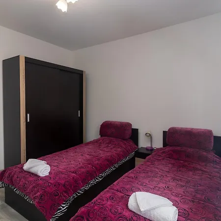 Apartmán Stylish 2 Bdr At An Excellent Location *