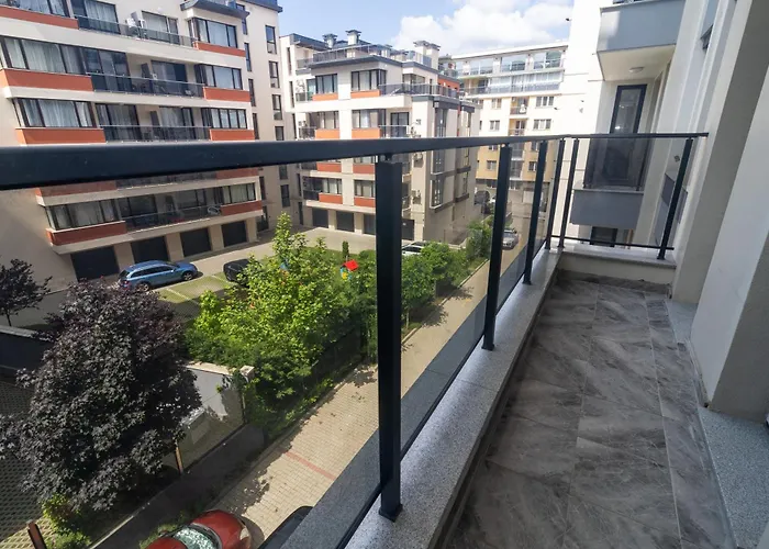Apartment Stylish 2 Bdr At An Excellent Location Sofia